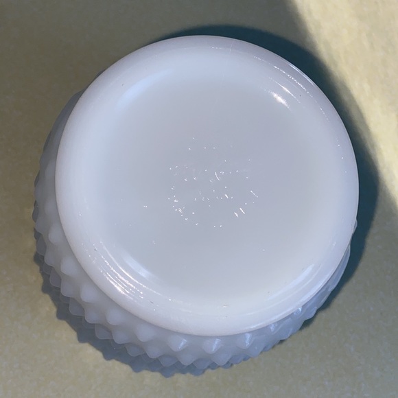 Vintage Fire king oven ware small milk glass hobnail dish A12 - Picture 3 of 12